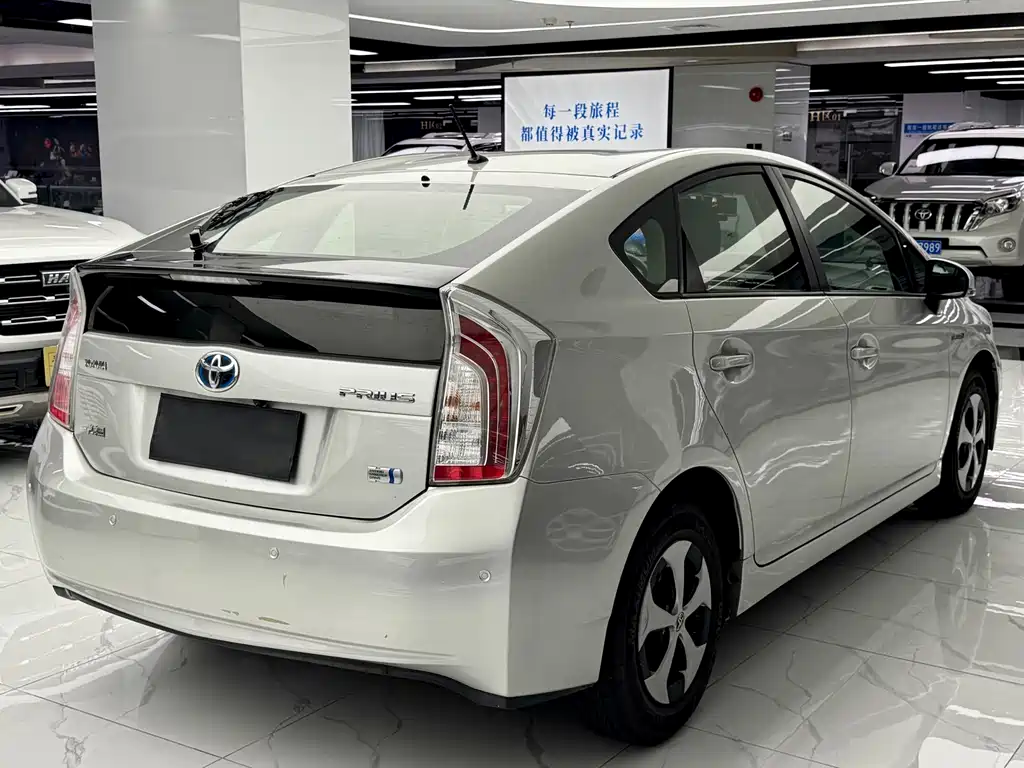 Prius 1.8 L Luxury