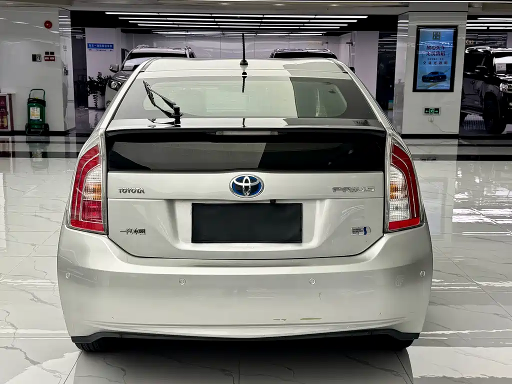 Prius 1.8 L Luxury