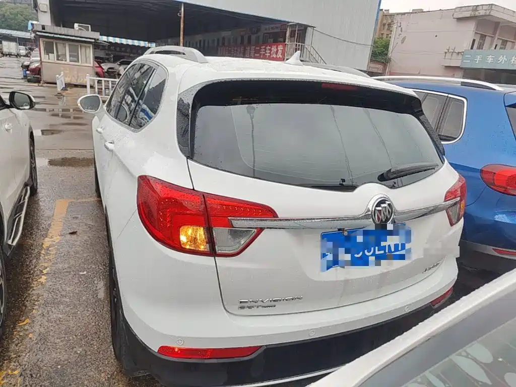 Envision Plus 昂科威Plus 2015款 20 T 两驱领先型