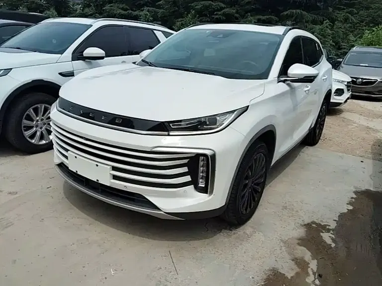 Exeed Lingyun 290 T 2 WD Stellar