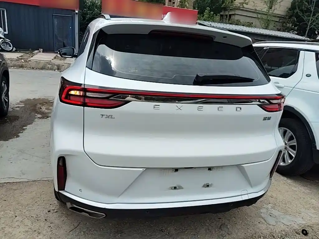 Exeed Lingyun 290 T 2 WD Stellar