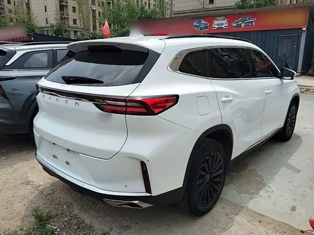 Exeed Lingyun 290 T 2 WD Stellar