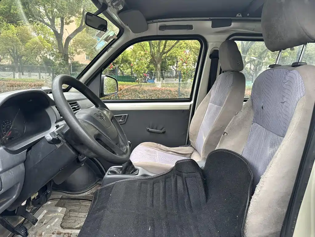 Wuling Zhiguang 1.2 L S Utility LSI