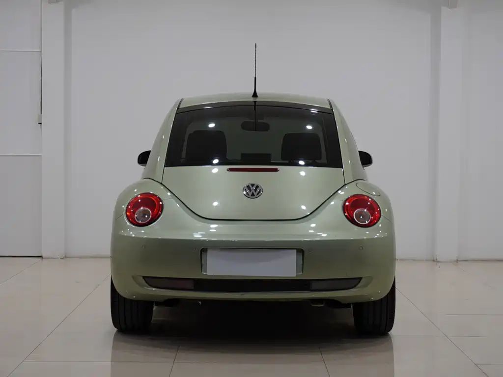 Beetle 1.8 T AT Luxury