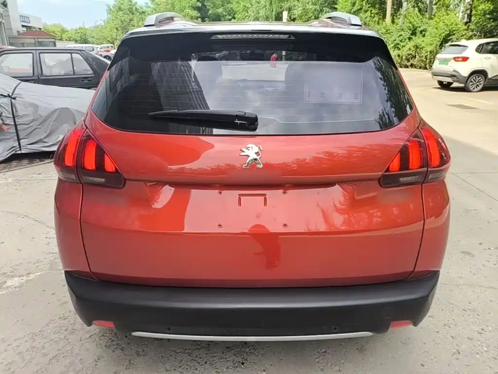 Peugeot 2008 2018 1.6 L Auto Fashion