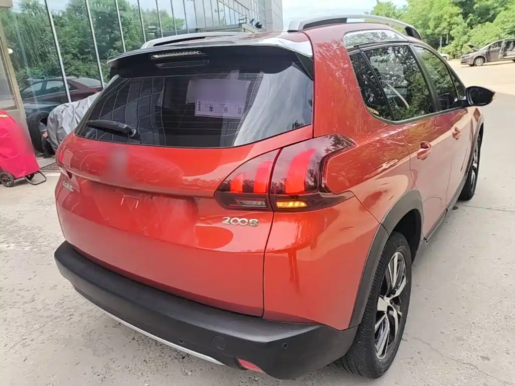 Peugeot 2008 2018 1.6 L Auto Fashion
