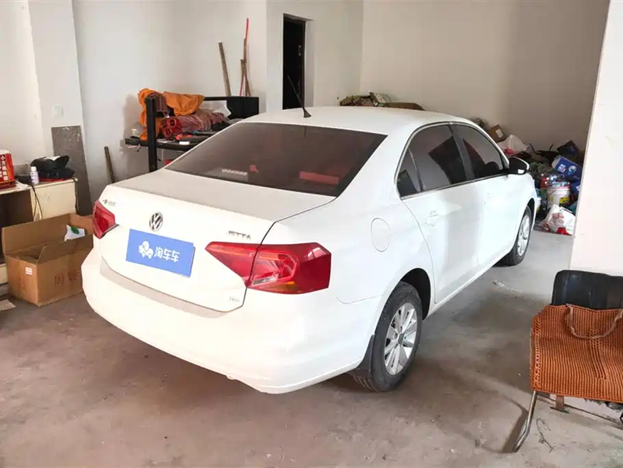 Jetta 1.5 L Manual Fashion