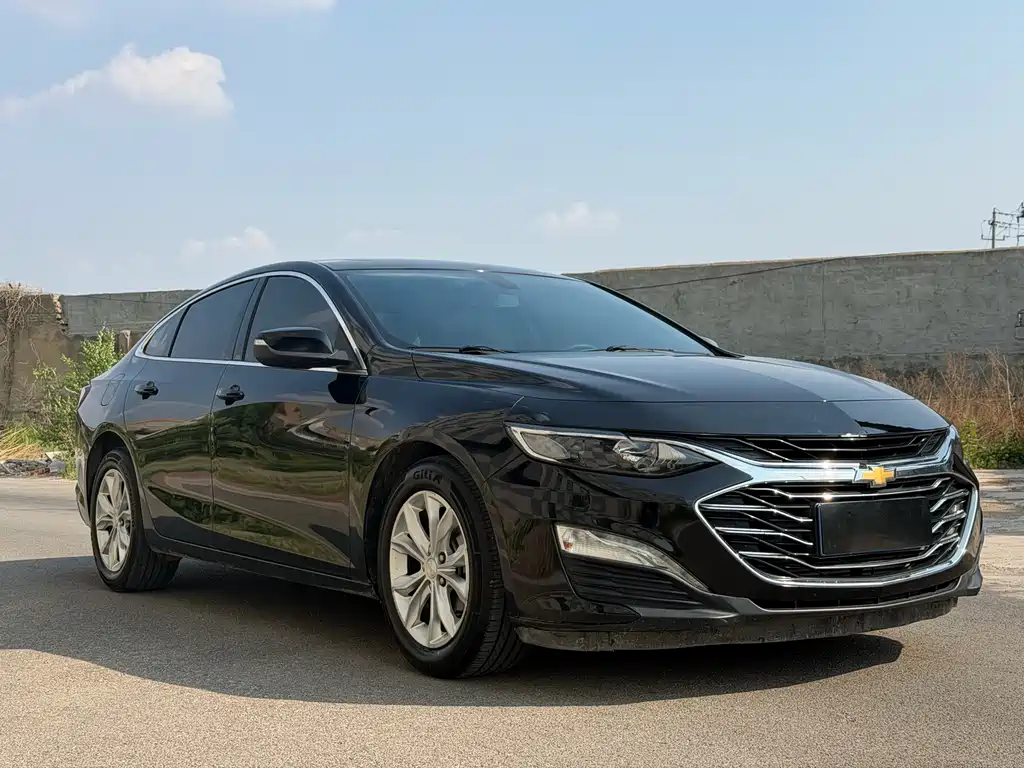 Malibu XL 535 T CVT Sharp Dynamic