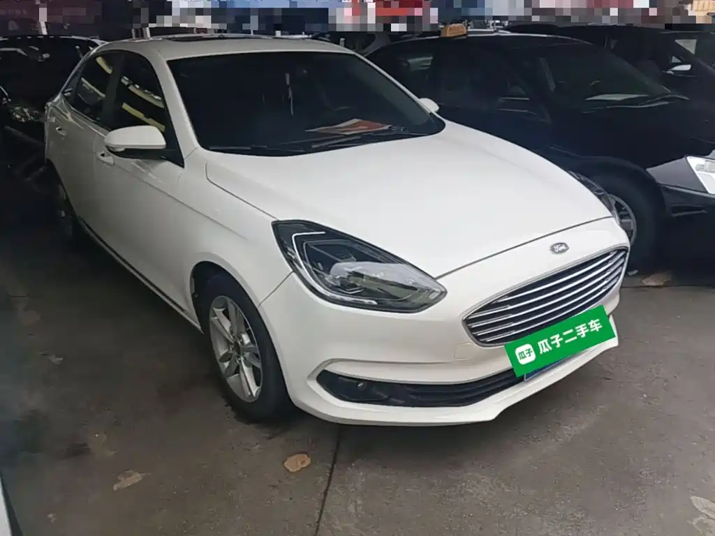 Escort Facelift 1.5 L Auto Joy CN-VI