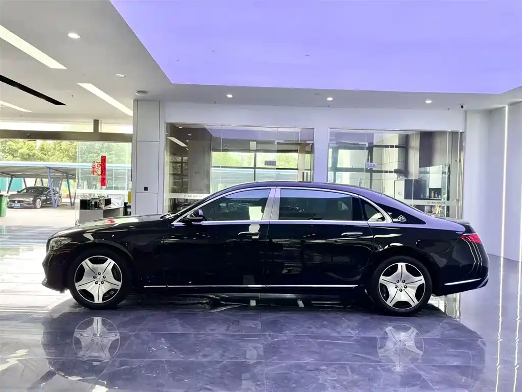 Maybach S-Class S 480 4 MATIC
