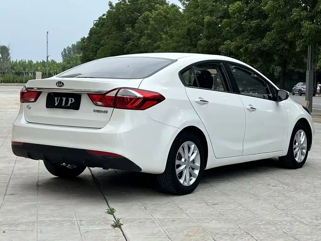 Kia K3 1.6 L Auto GLS