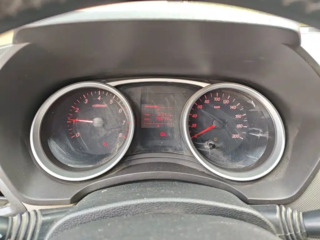 Wuling Hongguang 五菱宏光 2021款 改款 1.5 L S标准型 液压助力LAR