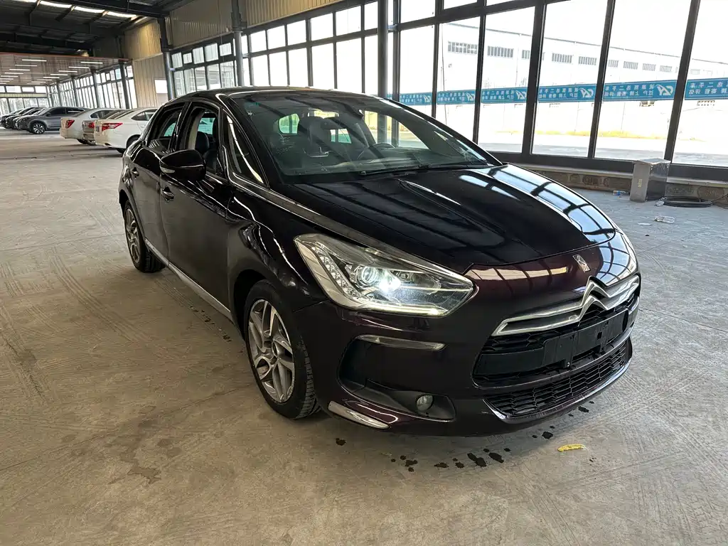 DS 5 1.6 T Graceful THP160