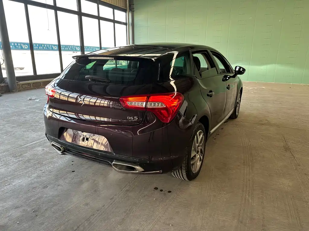DS 5 1.6 T Graceful THP160