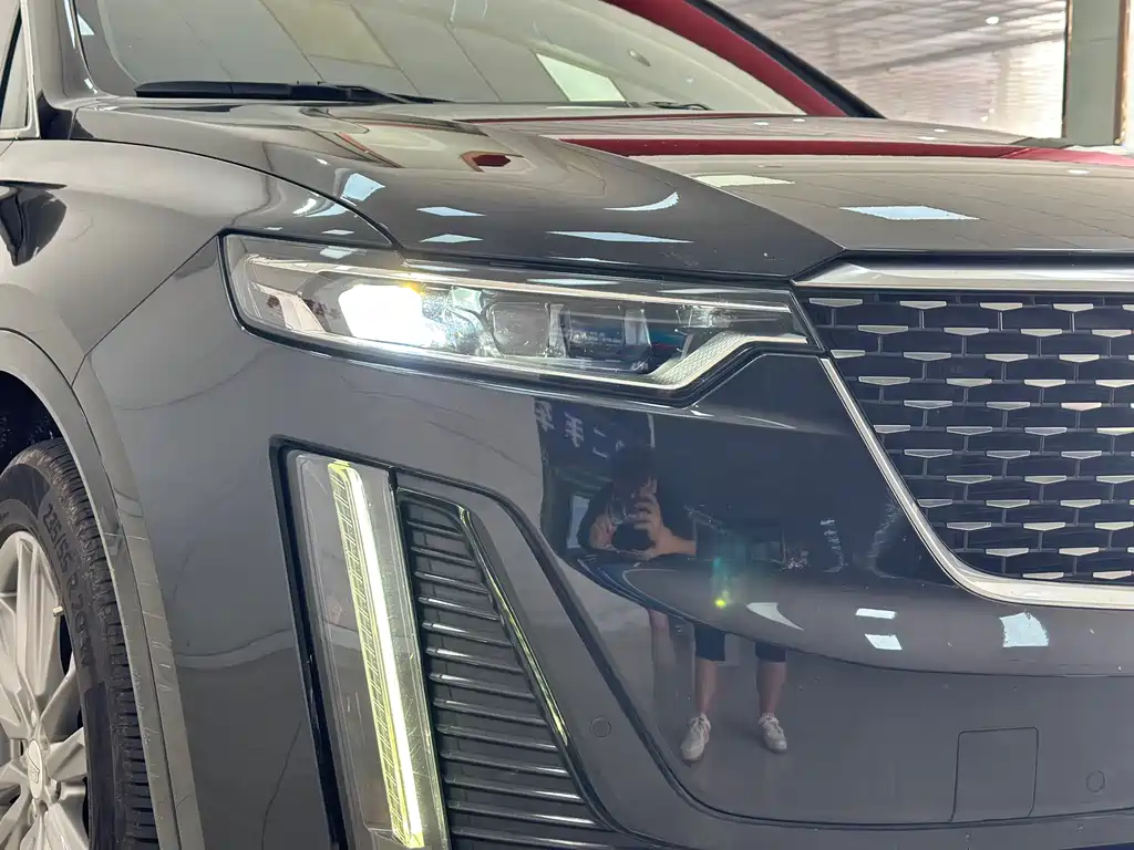 Cadillac XT6 2.0 T 6-seat 4 WD Luxury