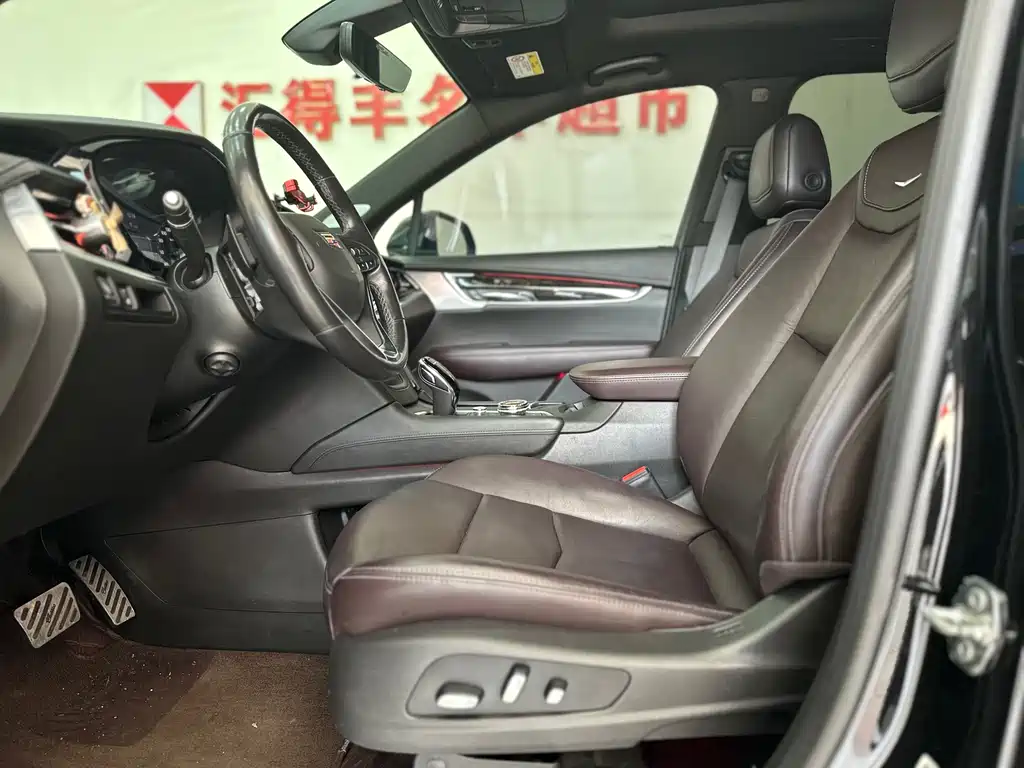 Cadillac XT6 2.0 T 6-seat 4 WD Luxury