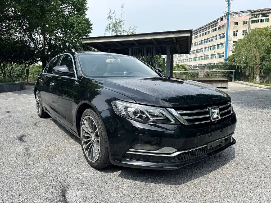 Zotye Z700 1.8 T DCT Elegant