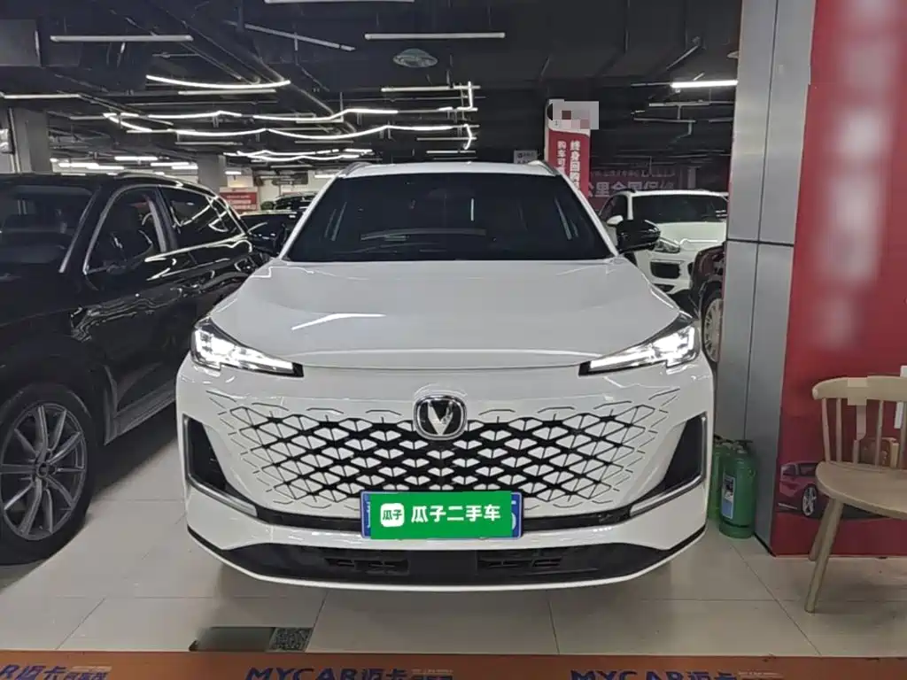 Changan CS55 PLUS 3 rd Gen 1.5 T DCT Outstanding