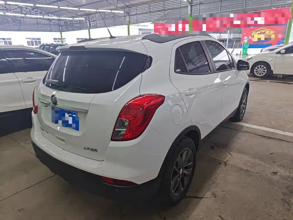 Encore 18 T Auto 2 WD Urban Fashion