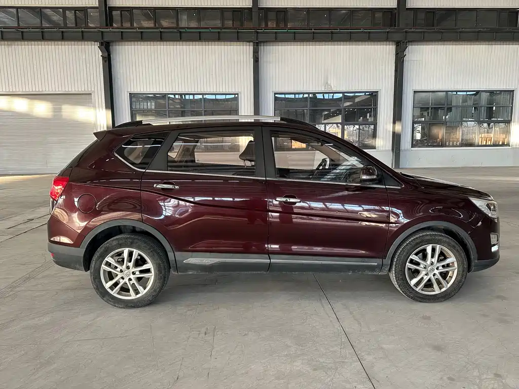 Baojun 560 1.8 L iAMT Comfort