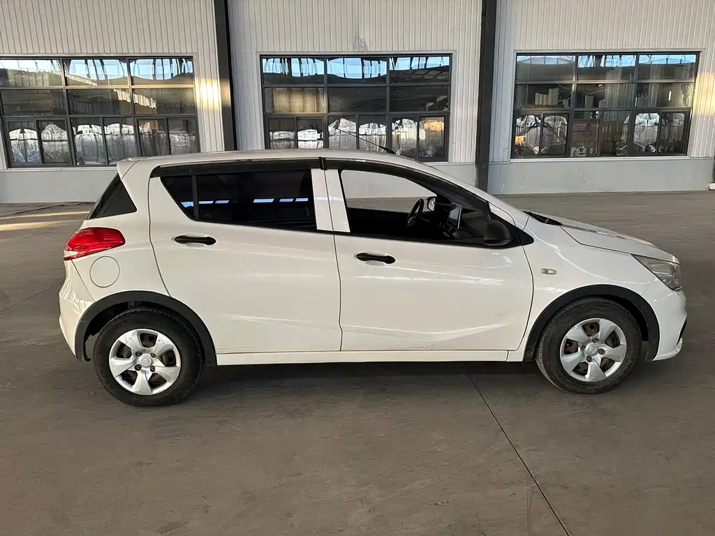 Baojun 310 1.2 L Manual Value