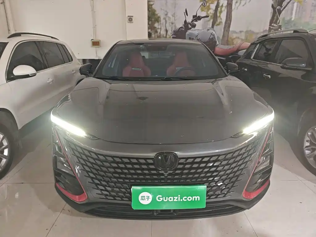 Changan UNI-T 1.5 T Distinguished