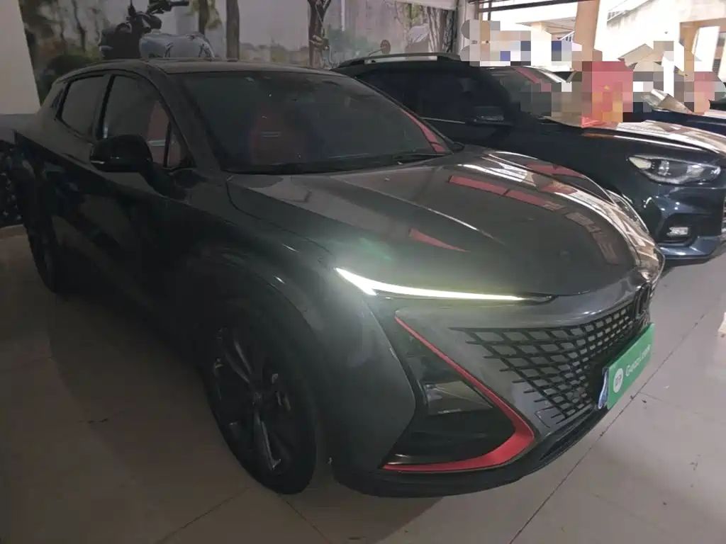 Changan UNI-T 1.5 T Distinguished