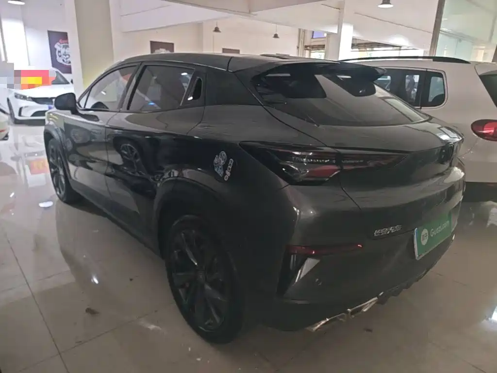 Changan UNI-T 1.5 T Distinguished