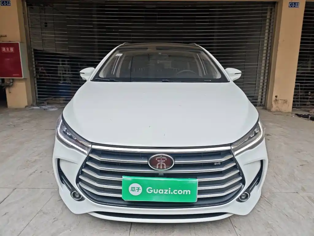 Song MAX 1.5 T Auto Connected Elite 7-seat
