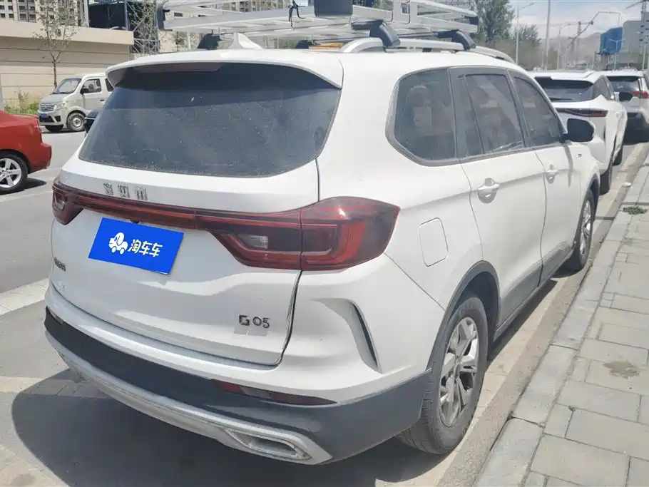 SWM G05 1.5 T Auto Luxury