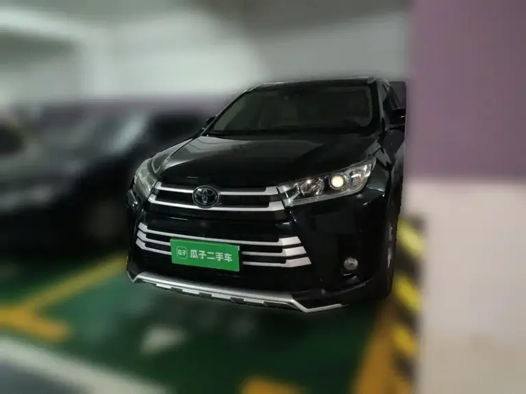 Toyota Highlander 2.0 T 4 WD Luxury 7-seat CN-V