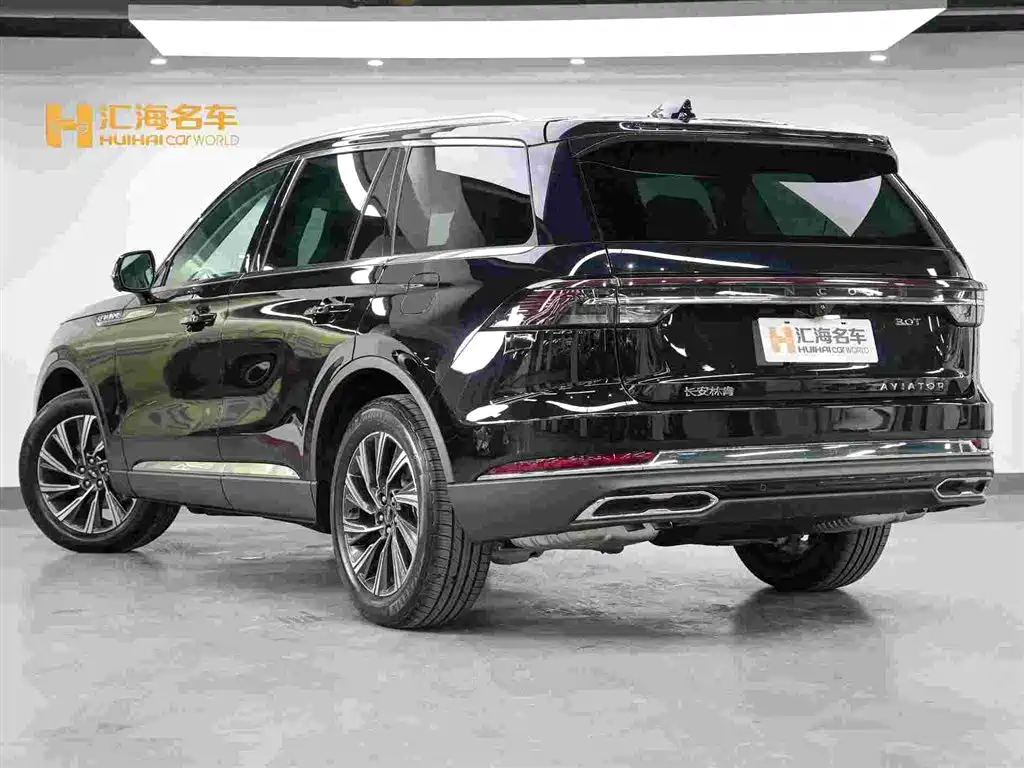 Aviator 3.0 T V6 4 WD Elegant 7-seat