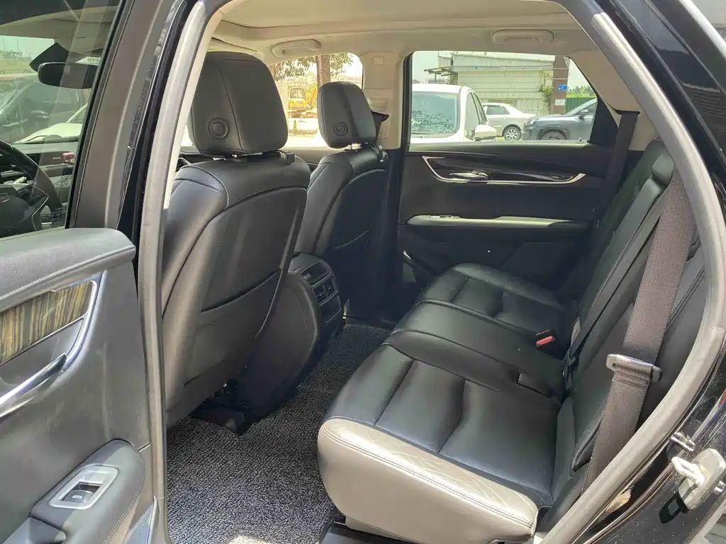 Cadillac XT5 28 T 4 WD Luxury