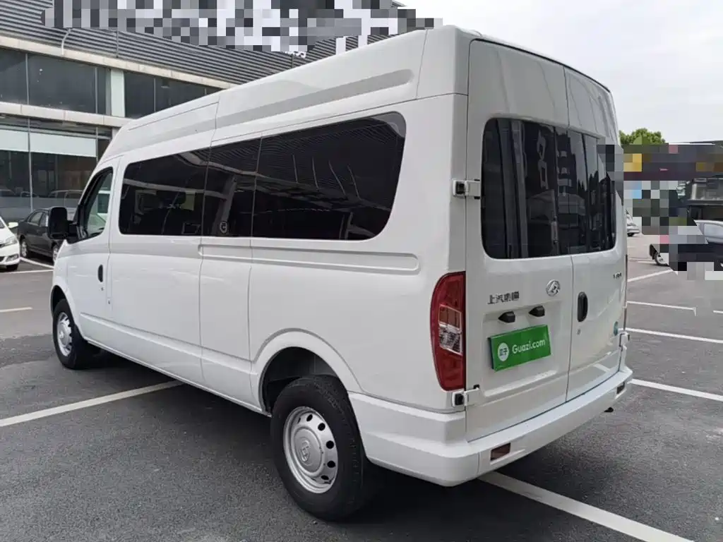 Xintu V80 2.0 T Manual Classic Aoyuntong LWB Mid Roof 6 7 8 9-seat