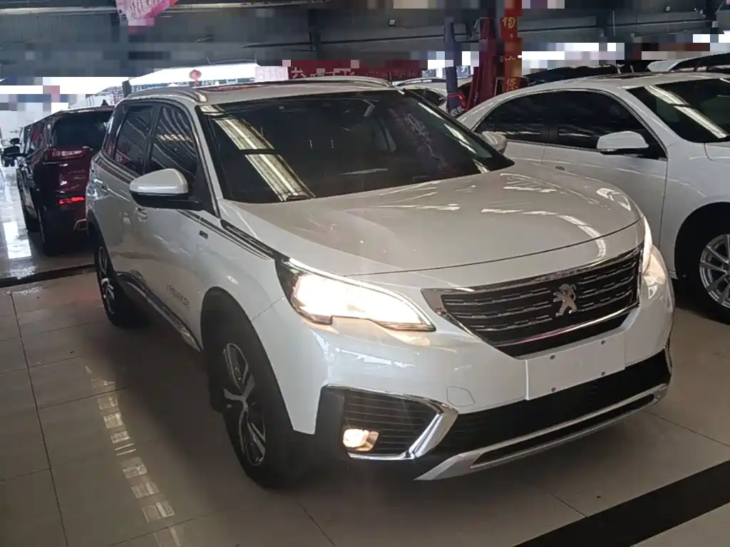 Peugeot 5008 350 THP 5-seat Elite