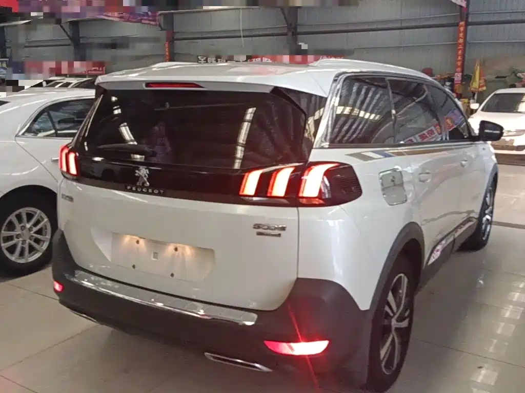 Peugeot 5008 350 THP 5-seat Elite