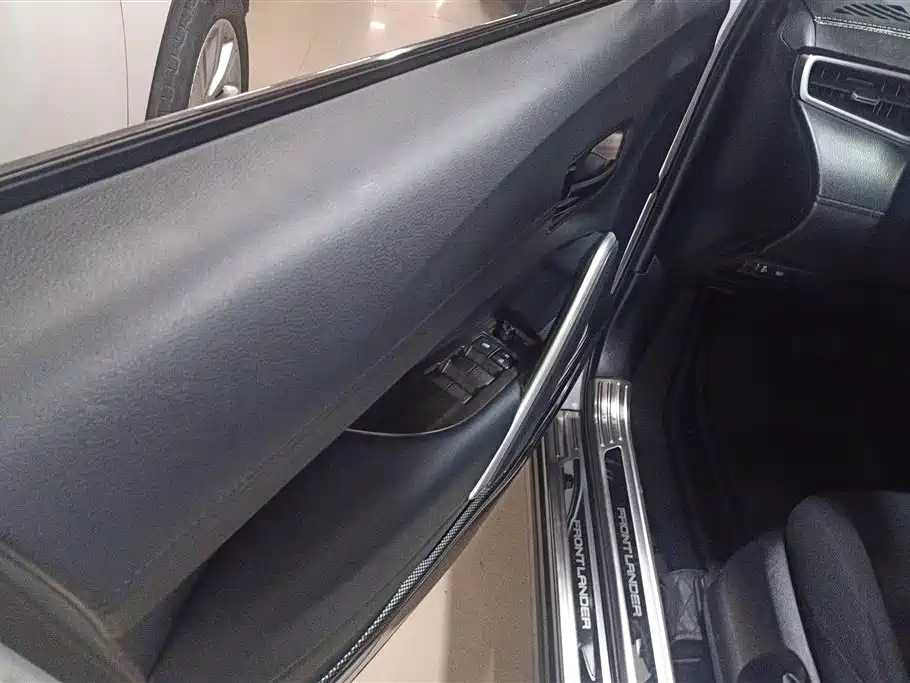 Frontlander 2.0 L CVT Elite