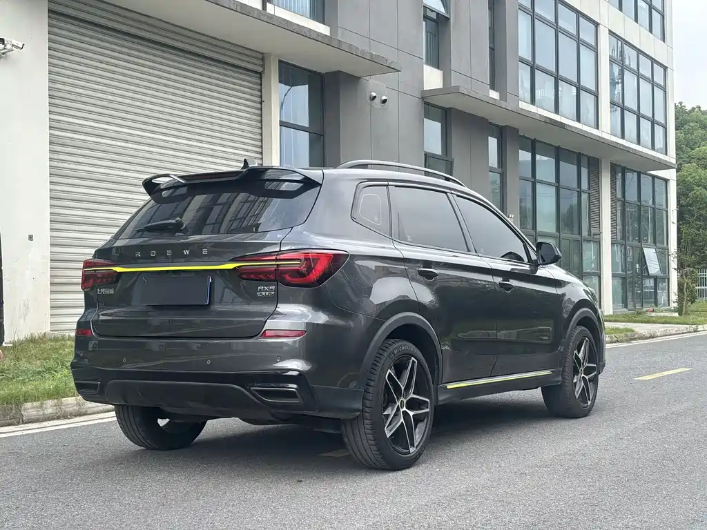 Roewe RX5 荣威RX5 2023款 PLUS 330 TGI 自动领潮智享版