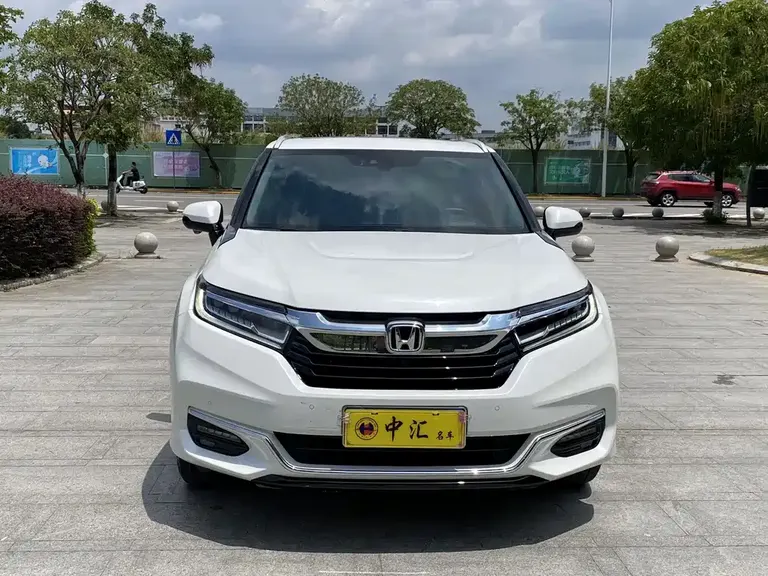 Honda Avancier 370 TURBO 4 WD Supreme