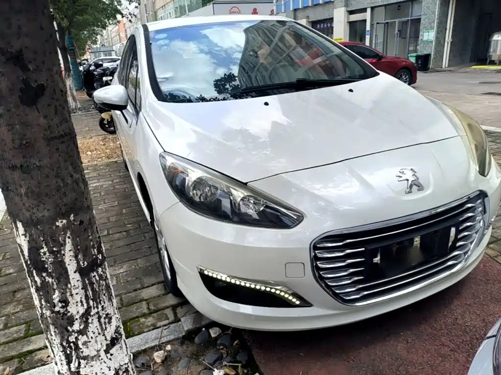 Peugeot 308 Pleasure Classic 1.6 L Auto Superior Style
