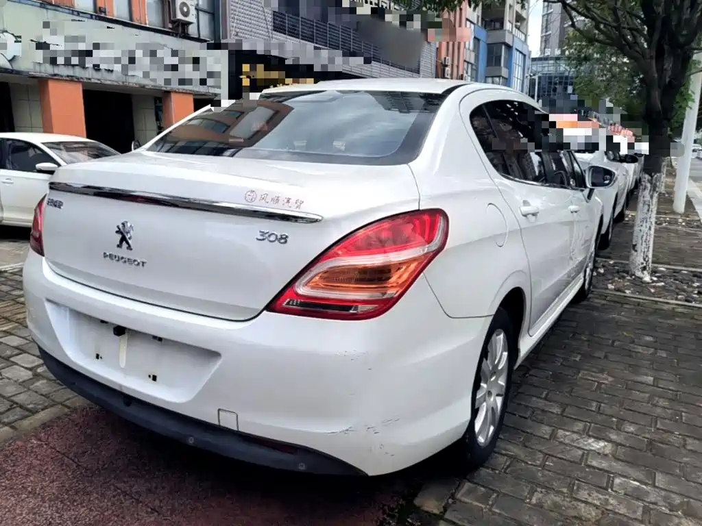 Peugeot 308 Pleasure Classic 1.6 L Auto Superior Style