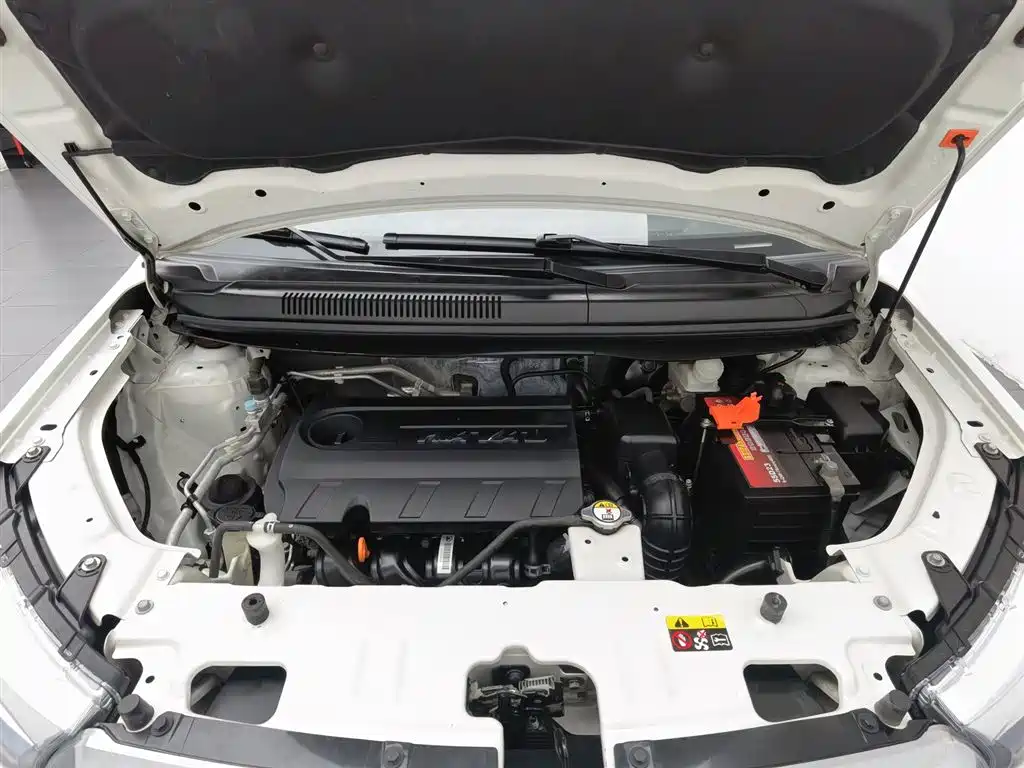 Haval H1 哈弗H1 2015款 1.5 L AMT都市型