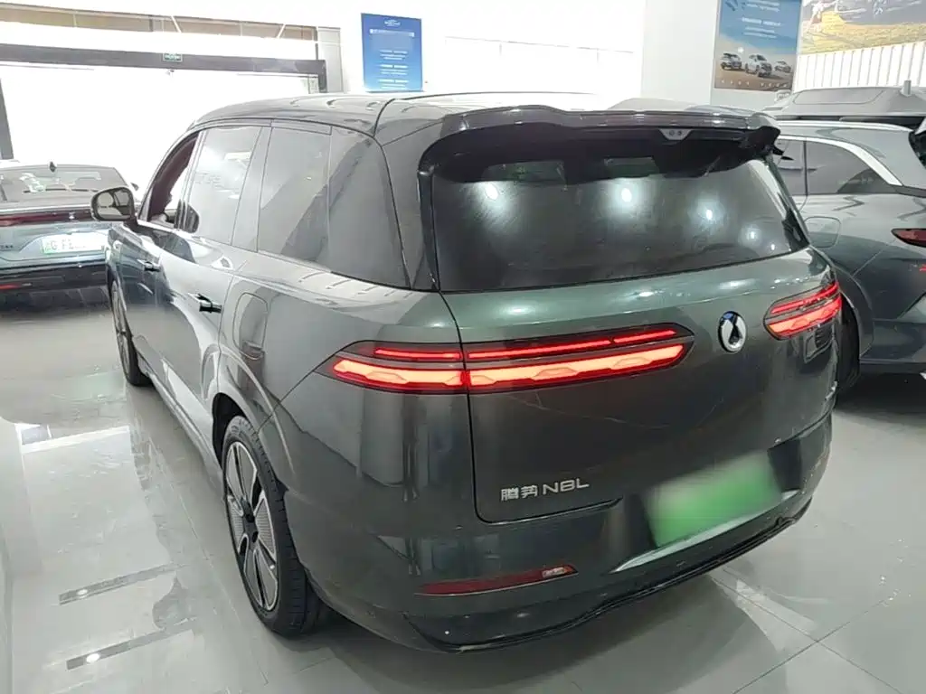 Denza N8 L Flagship