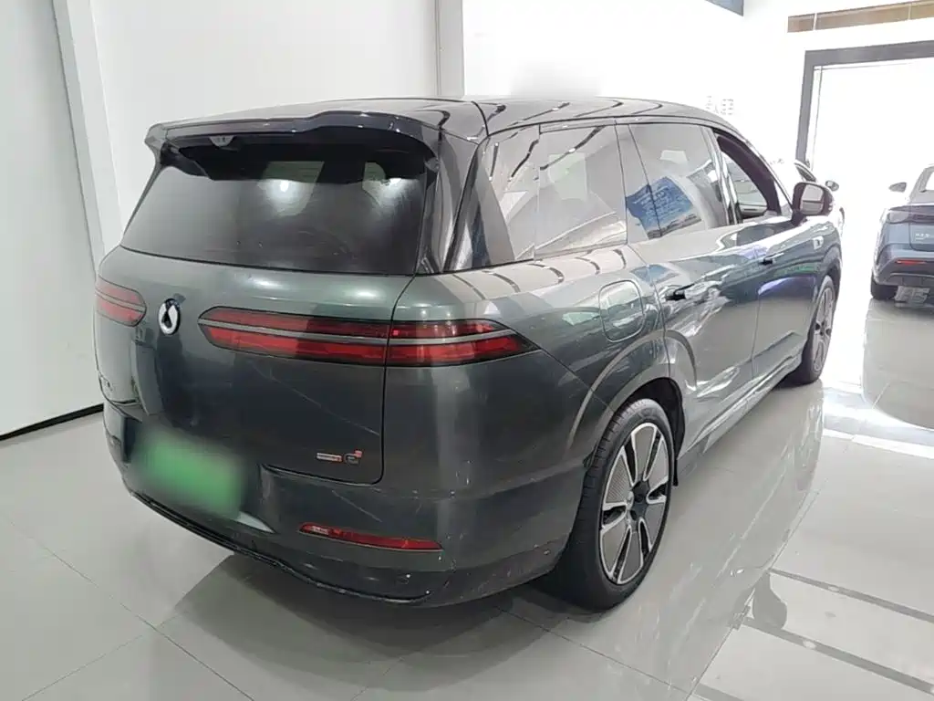 Denza N8 L Flagship