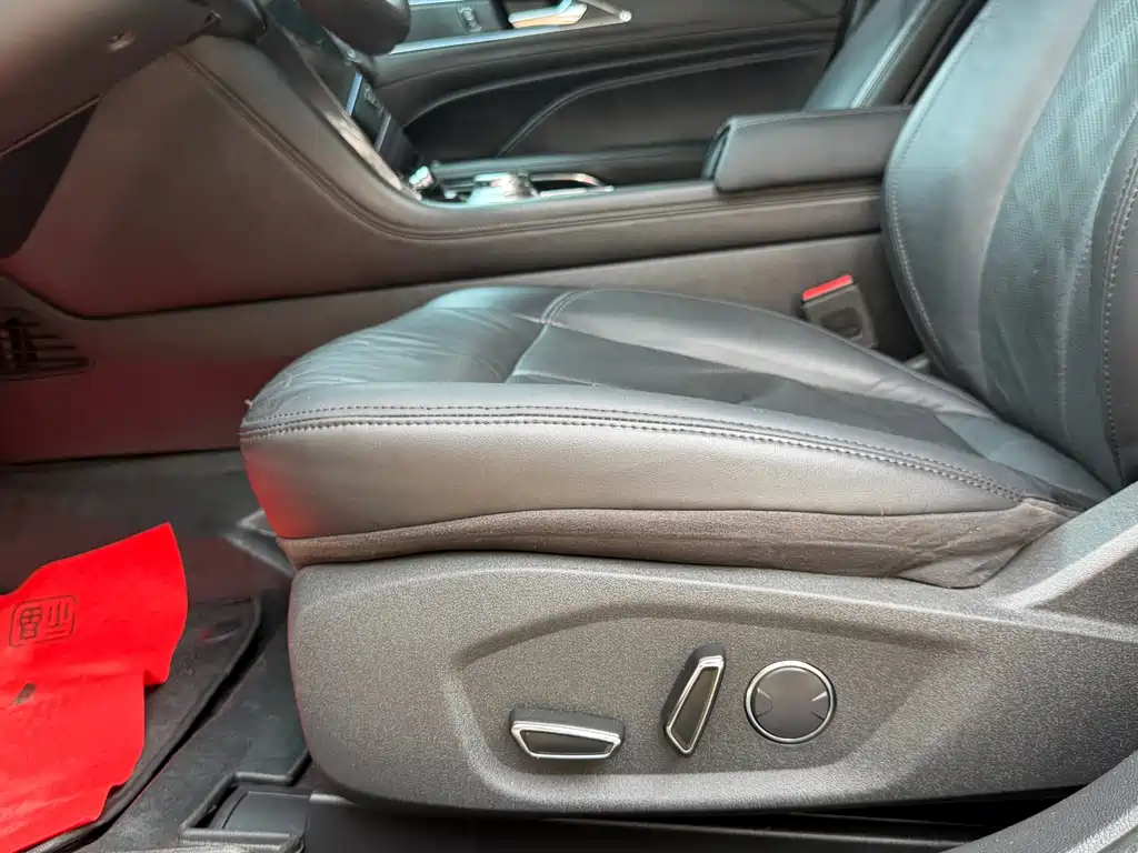 Taurus EcoBoost 245 Premium