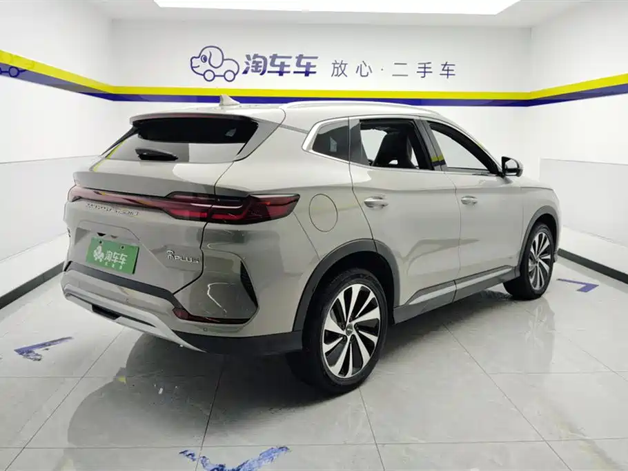 Song PLUS NEV Glory DM-i 150 km Flagship PLUS