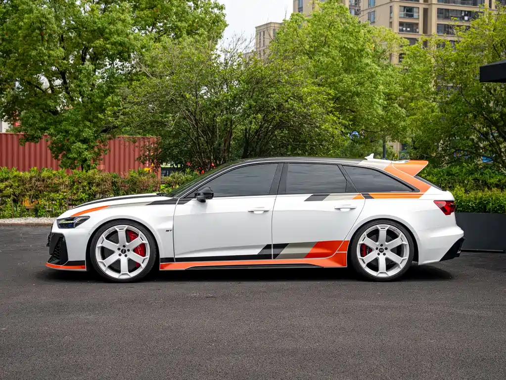 Audi RS 6 奥迪RS 6 2025款 RS 6 Avant GT