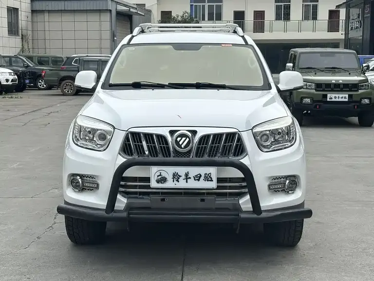 Foton 萨瓦纳 萨瓦纳 2017款 2.8 T 自动四驱柴油豪华版7座