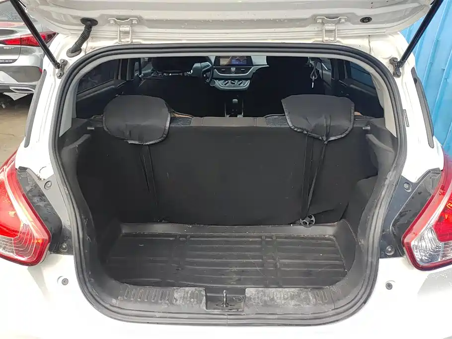 Baojun 310 1.2 L Manual Comfort