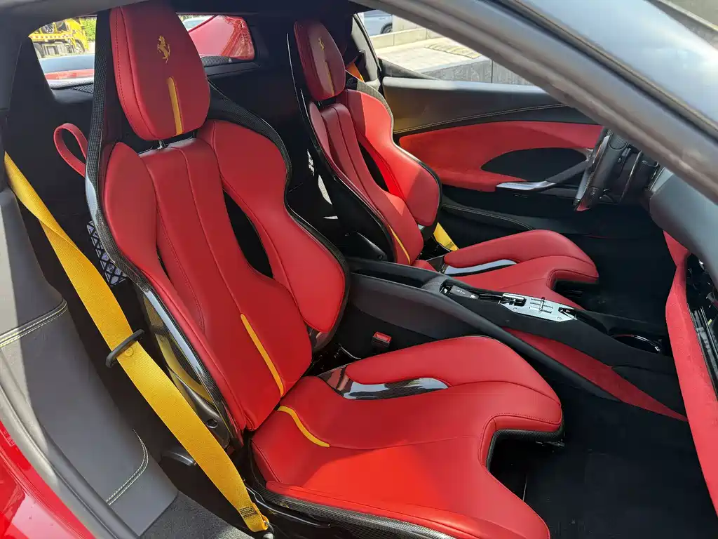 Ferrari 296 3.0 T V6 GTB